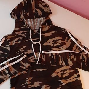 Cropped Hoodie